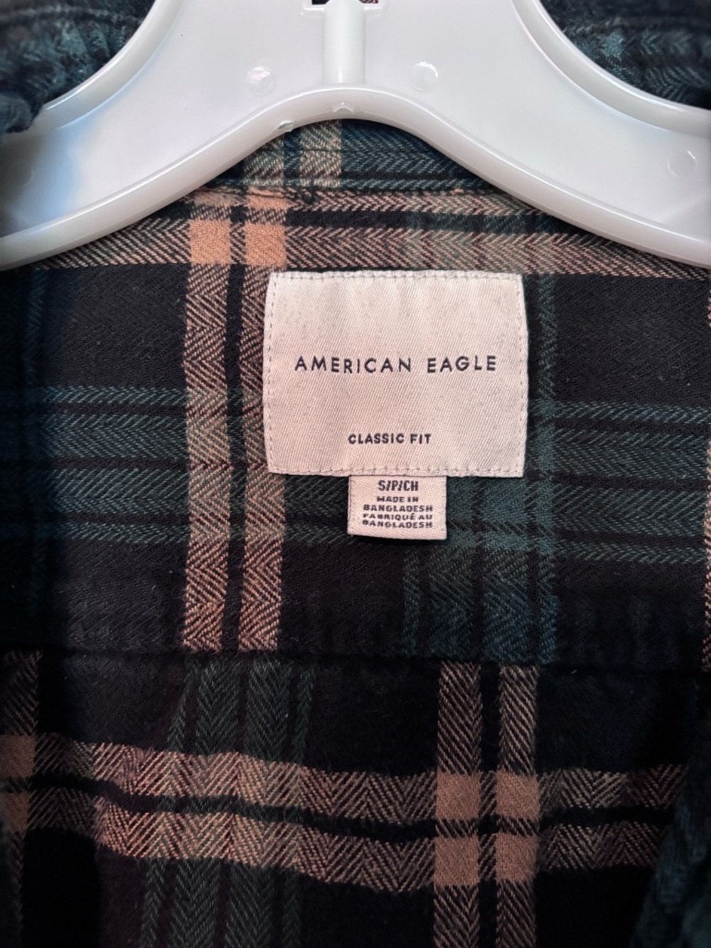 American Eagle Plaid Flannel Shirt Green Tan Grunge Cozy Classic fit Size Small - Picture 4 of 10